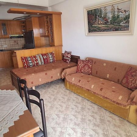 Sea & Relax Apartment Саранда Екстер'єр фото