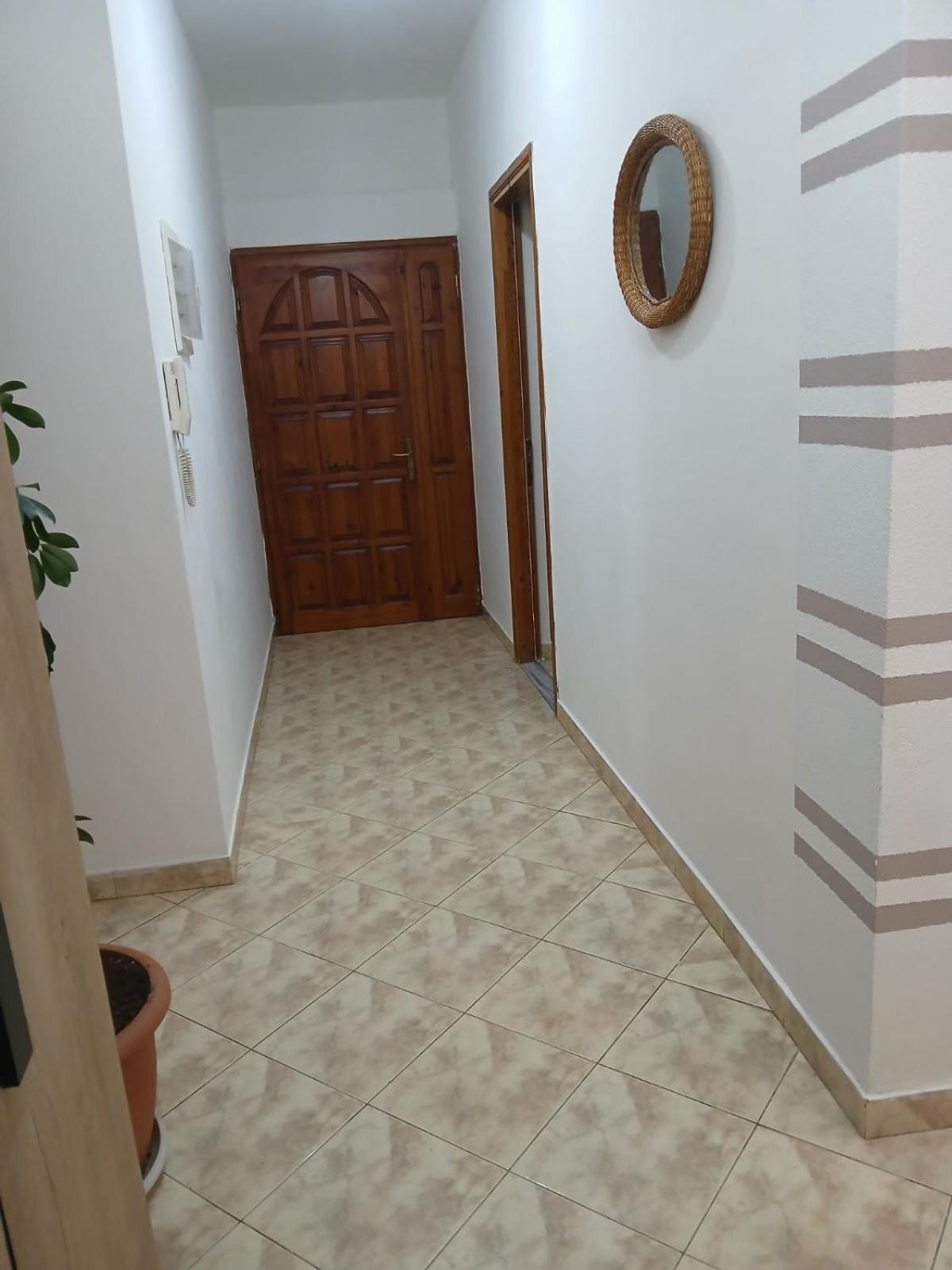 Sea & Relax Apartment Саранда Екстер'єр фото