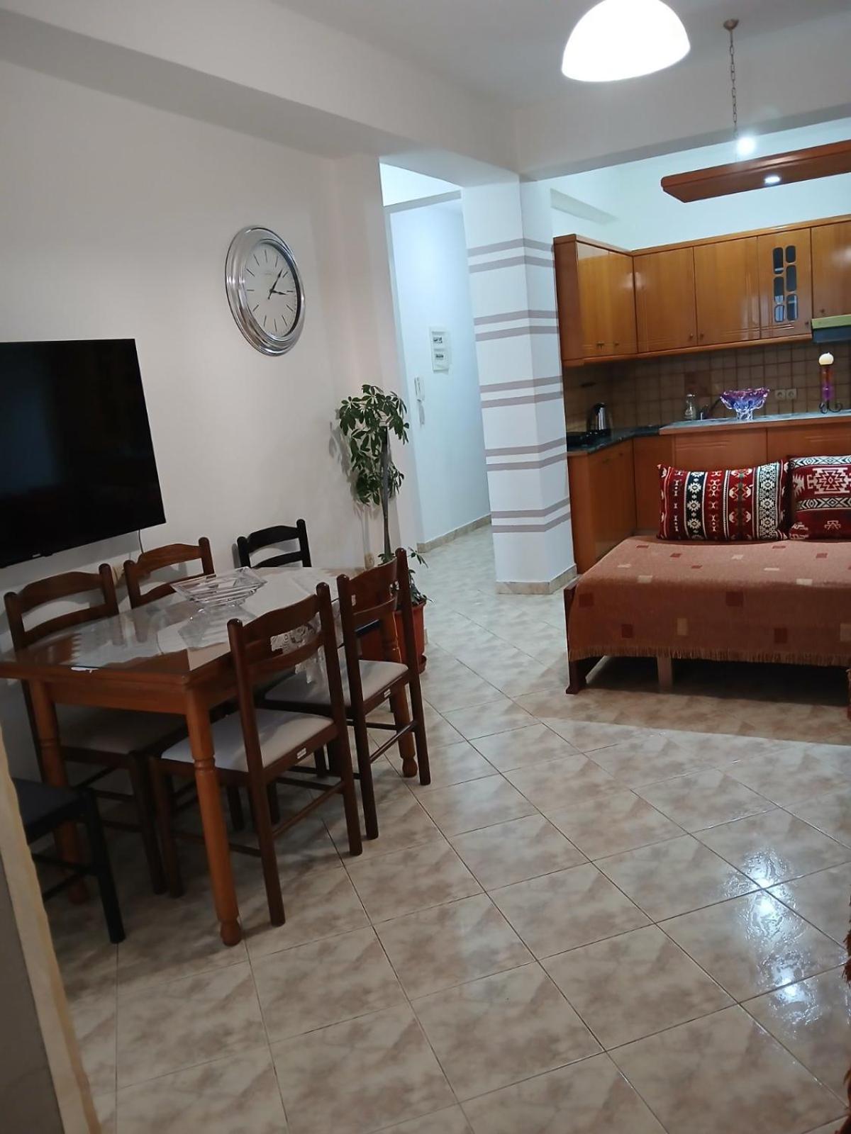 Sea & Relax Apartment Саранда Екстер'єр фото