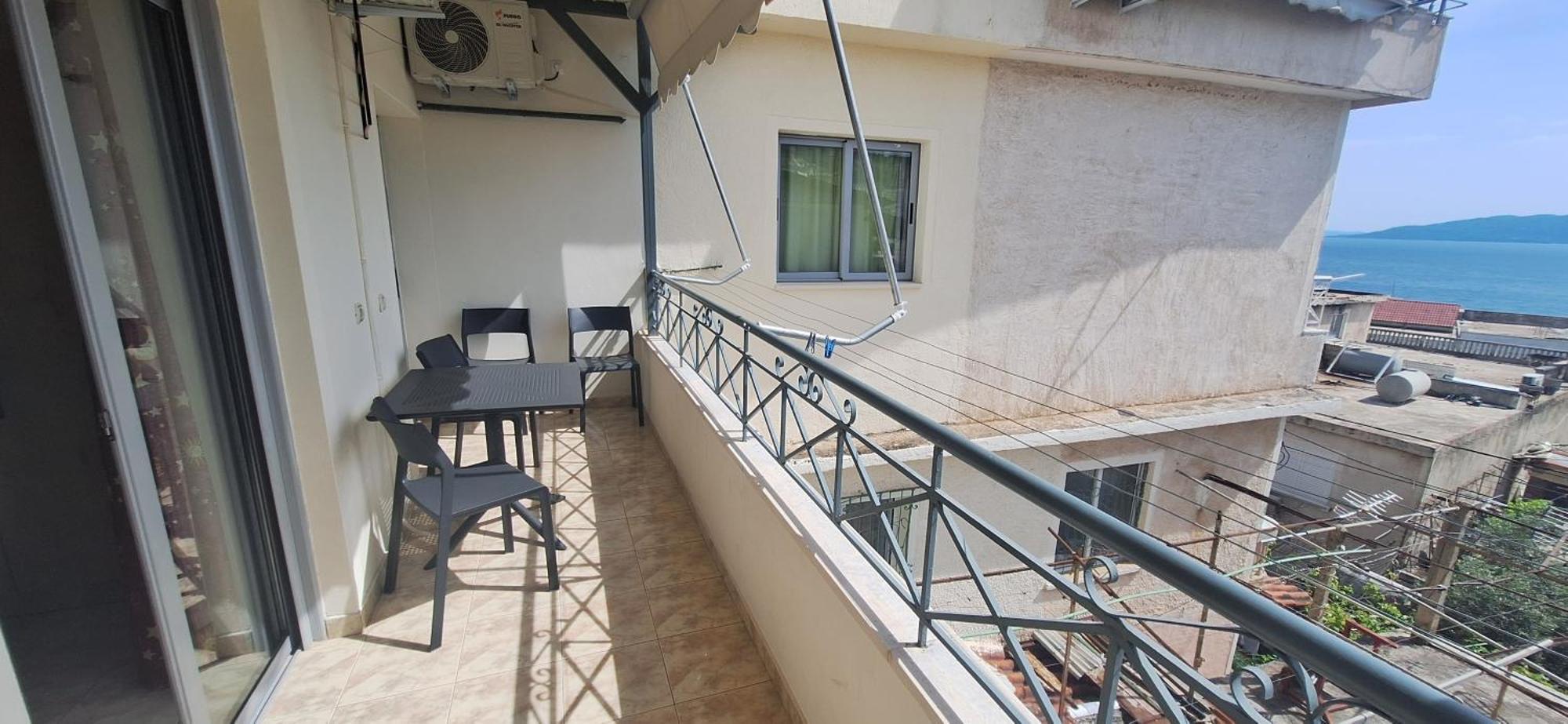 Sea & Relax Apartment Саранда Екстер'єр фото